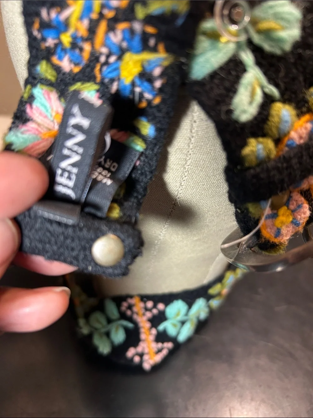 Jenny Kraus Black Embroidered 100% Wool Floral Belt - Mint & Pink Accents NWOTs - Picture 3 of 6